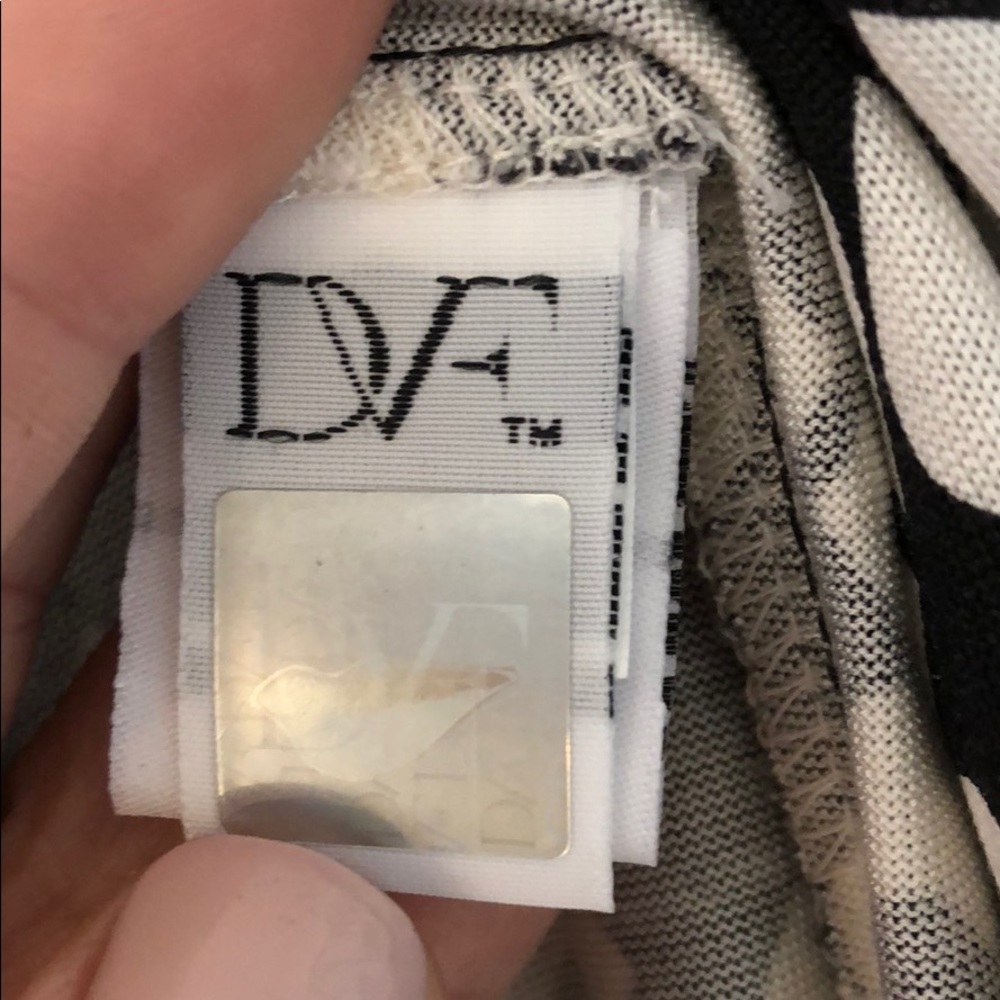 DVF New Jeanne two Wrap Dress - Picture 4 of 6